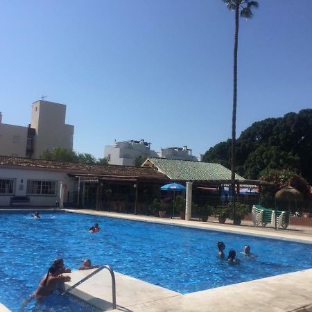 Carihuela Park Palace Торемолинос Екстериор снимка