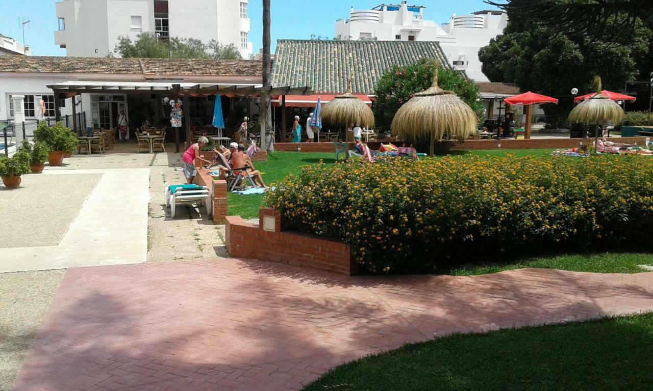 Carihuela Park Palace Торемолинос Екстериор снимка