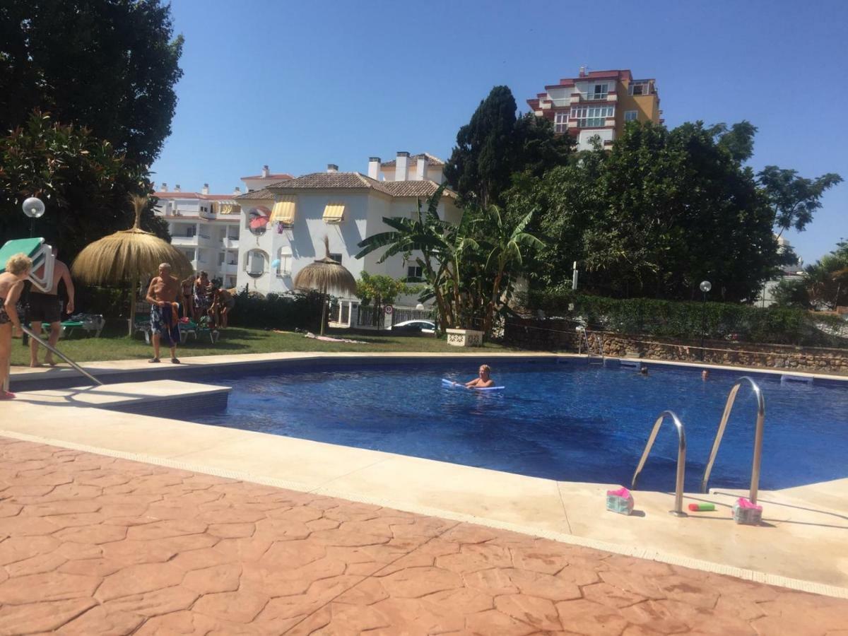 Carihuela Park Palace Торемолинос Екстериор снимка