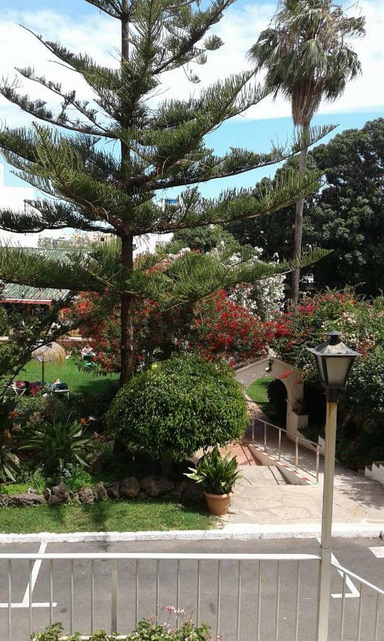 Carihuela Park Palace Торемолинос Екстериор снимка